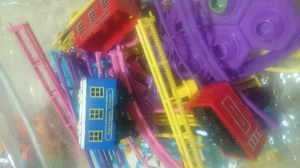 Рельсы от поездов