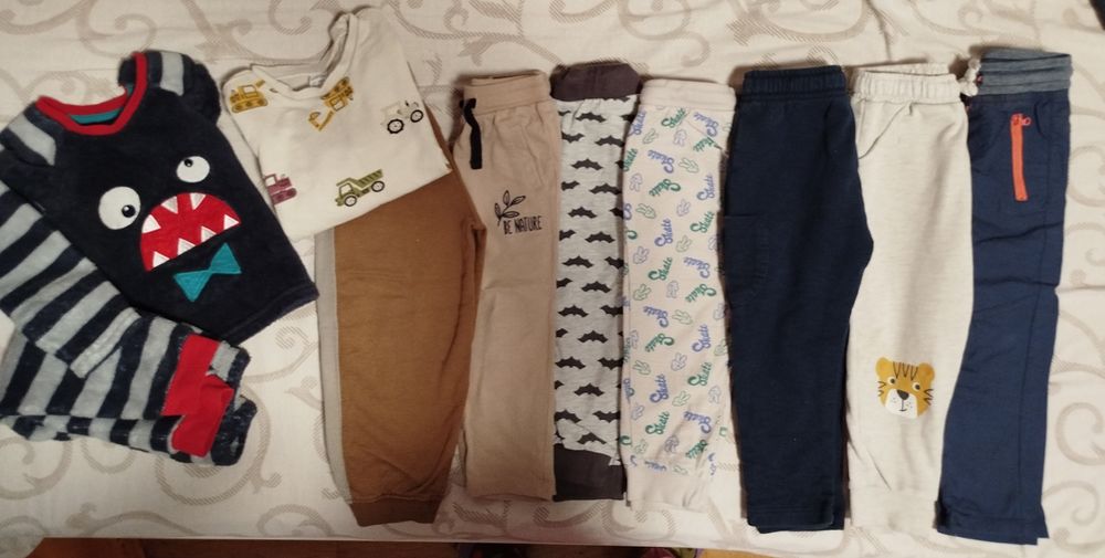 Много лотове за момче 86 и 92