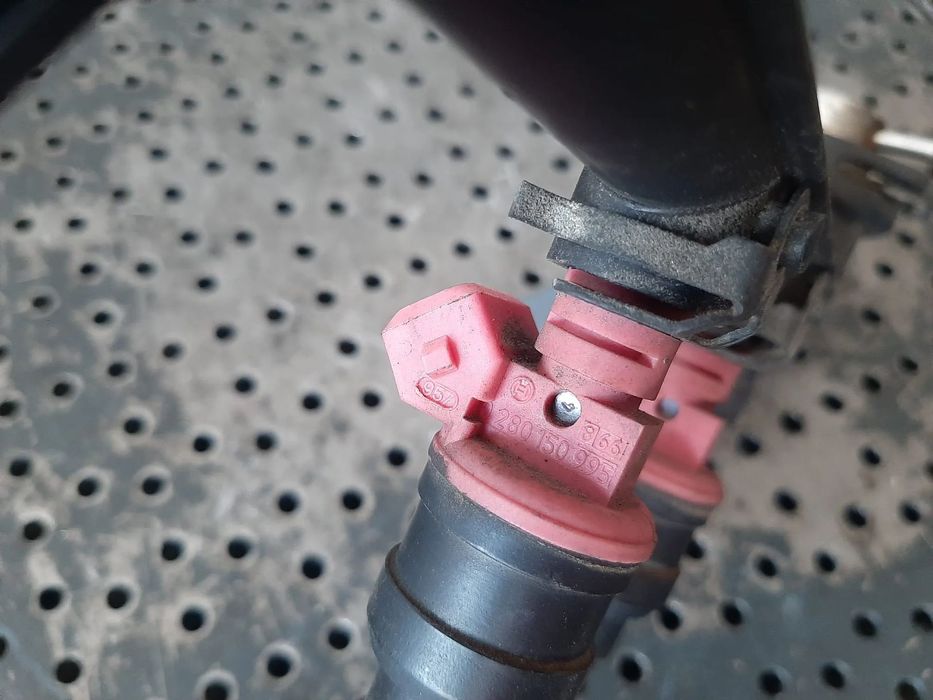 rampa cu injectoare 1.2 b  d7fd220  renault clio 2   0280150995  7700108667