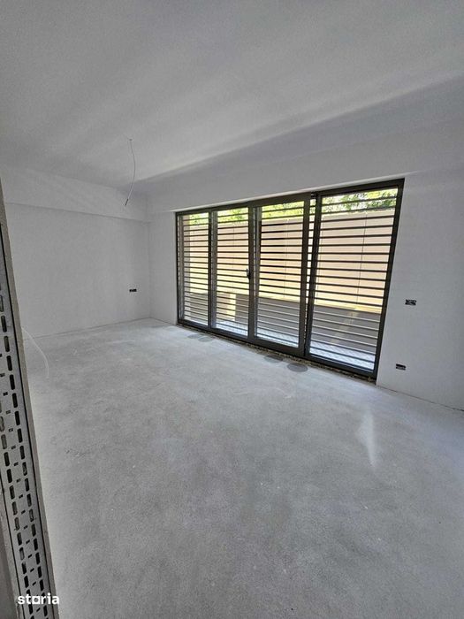 Spatiu comercial Victoriei NOU Prima chirie-Proprietar