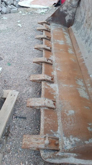 Экскаватор погрузчик 3в1 Фермег английский