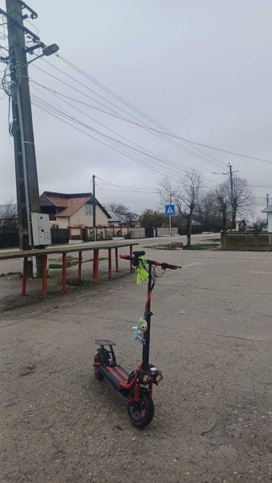 Trotinetă electrică