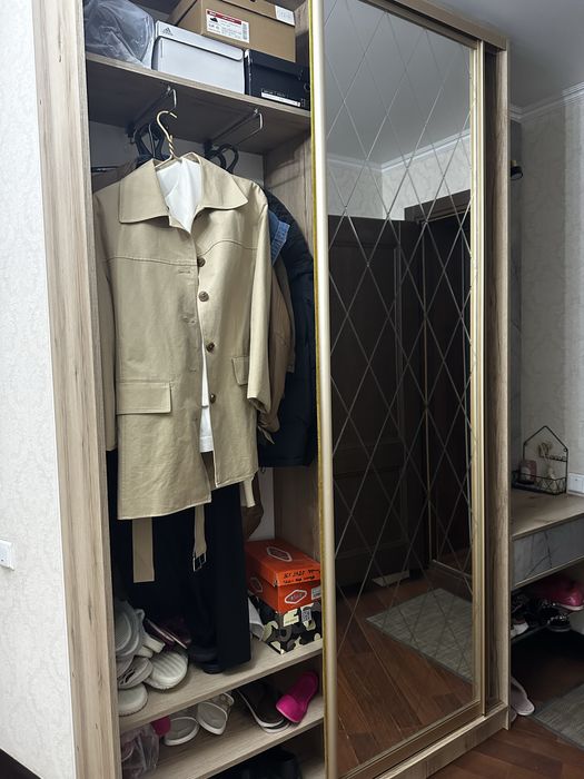 Продам шкаф. Прихожая