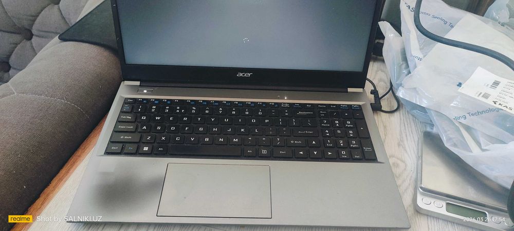 Продается ноутбук  Acer Aspire Lite AL15-52