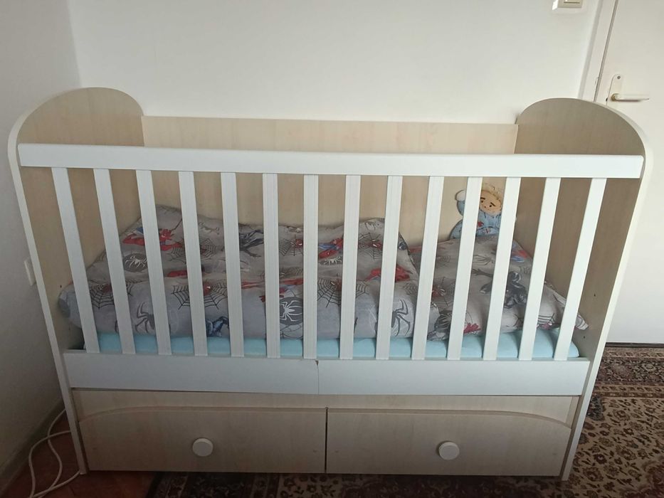 Детско бебешко легло/креватче 140/70 в много добро състояние