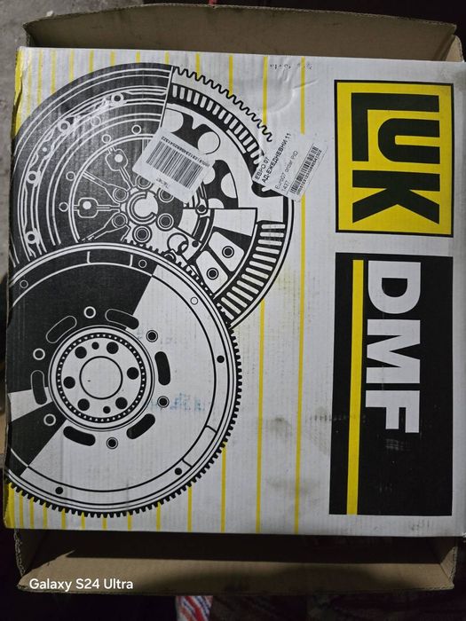 Съединител комплект И маховикик BMW X3 2.0D 184к.с