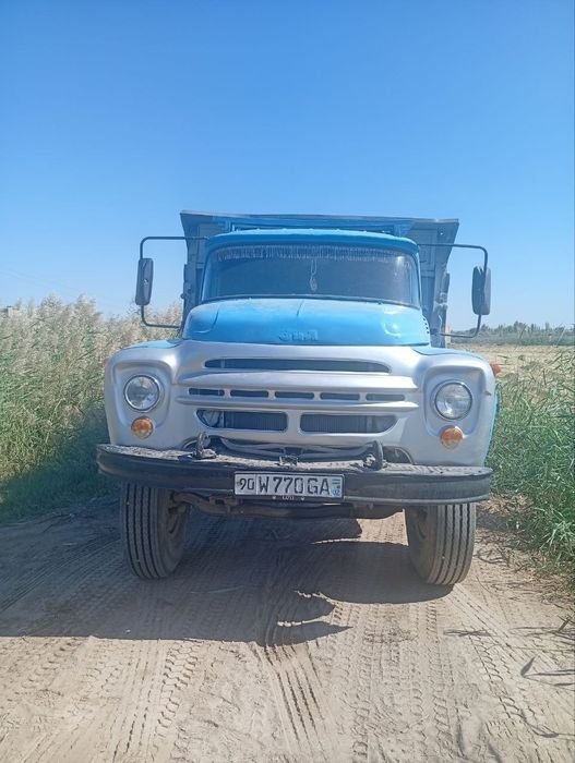Zil 130 mashina zor