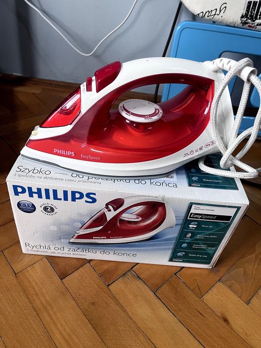 Aspirator Samsung, masa de calcat, fier calcat Philips, suport laptop