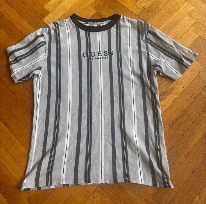 Оригинална тениска GUESS