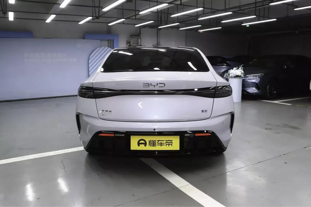 BYD Seal 2025 — 5