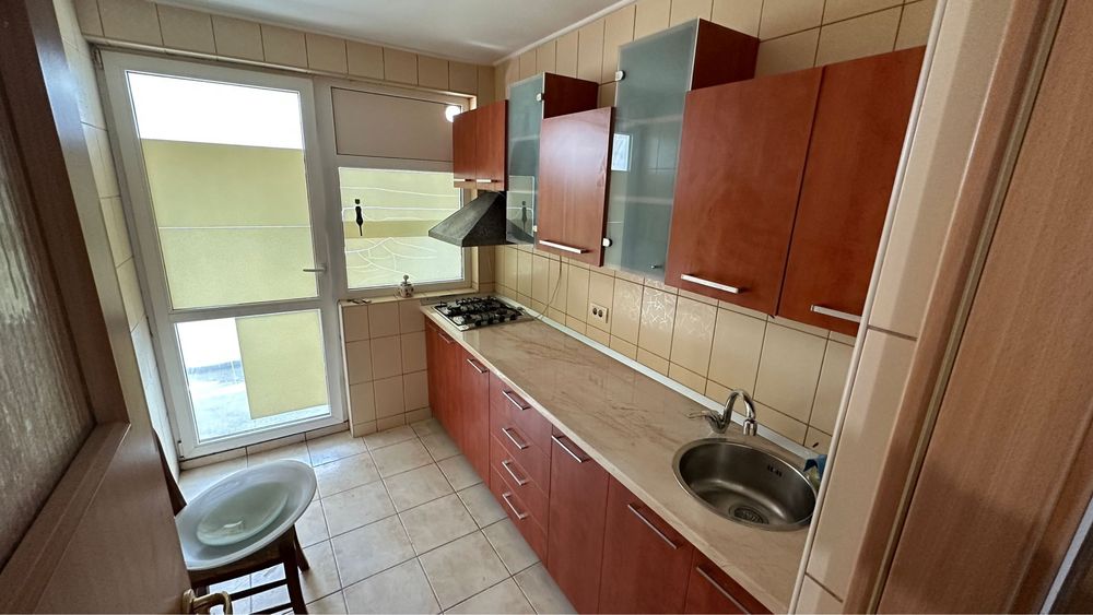 Inchiriez apartamenr 2 camere