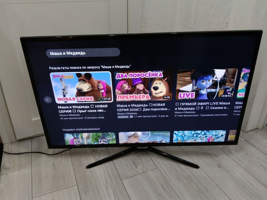 Продам телевизор Samsung smart