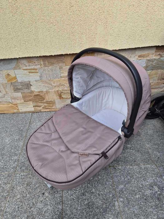 Детска количка Peg Perego комплект + колани за кола (кош новородено)