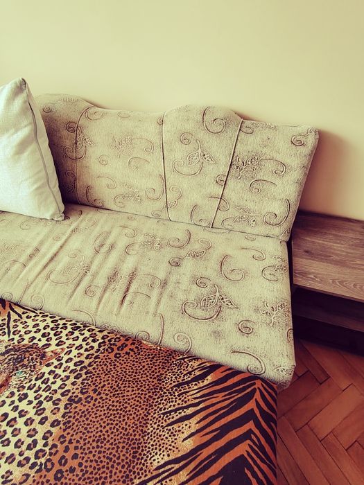 Ъглов разтегателен диван