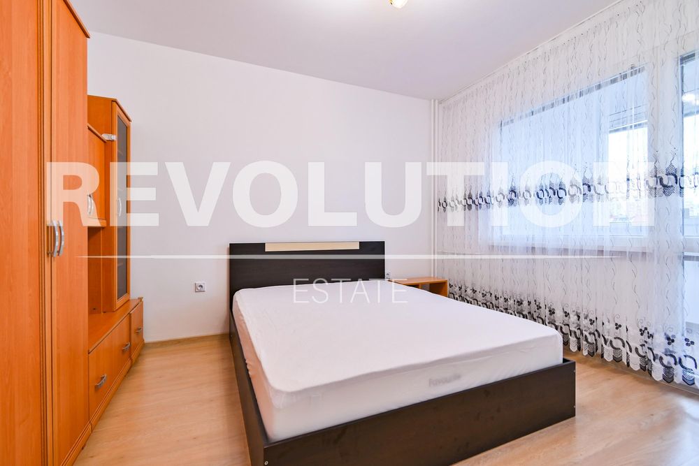 Дава се под наем Тристаен апартамент в София, Надежда 1 - 85 кв.м за 750 € - Снимка #9