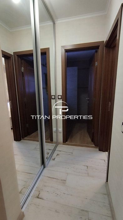 Продава се Тристаен апартамент в Бургас, Зорница - 98 кв.м за 3016 €/кв.м - Снимка #3