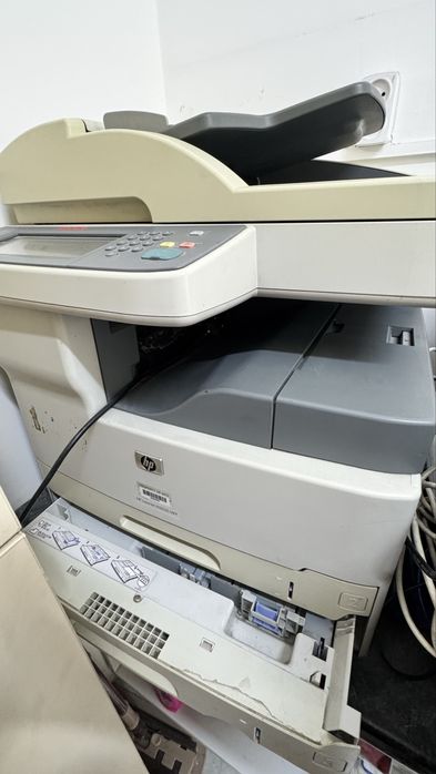 Принтер hp(Hewlett-Packard )