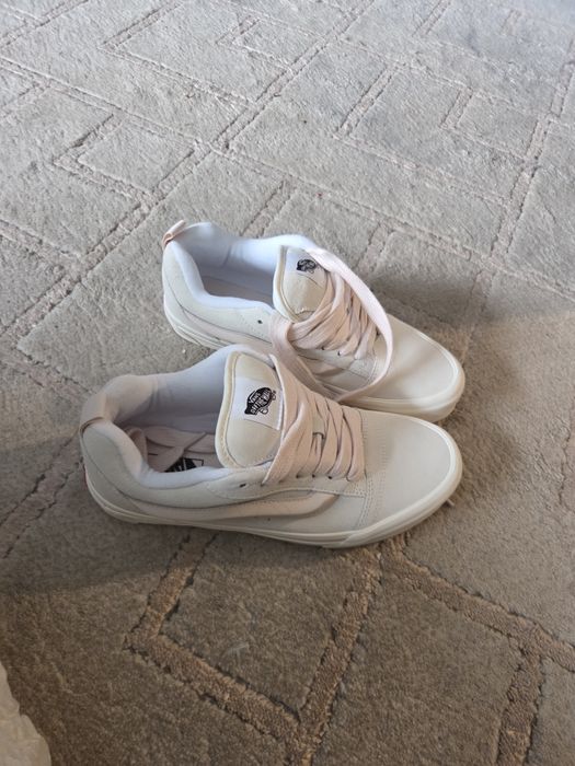 Маратонки Vans Knu Skool 41 номер чисто нови