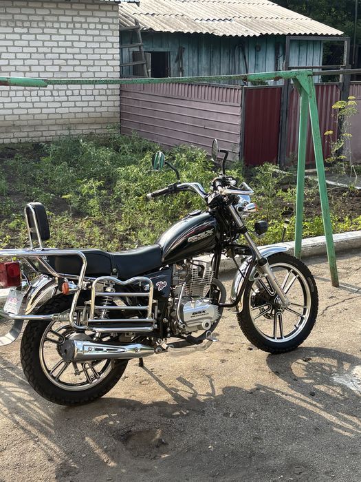 Suzuki gsx 200 куб