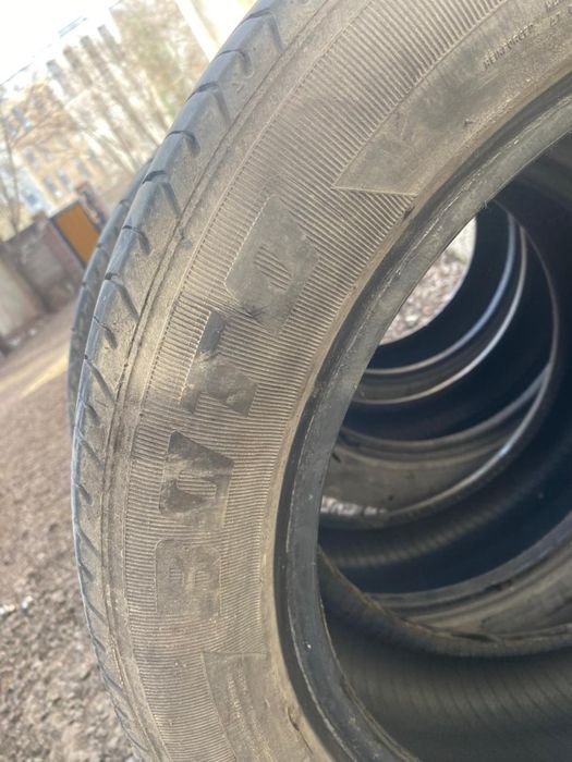 Шины продам 215/55 R17