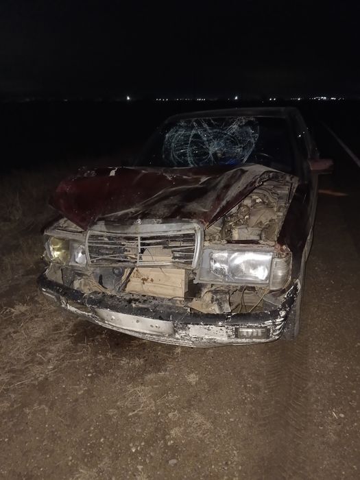 Продам два мерса