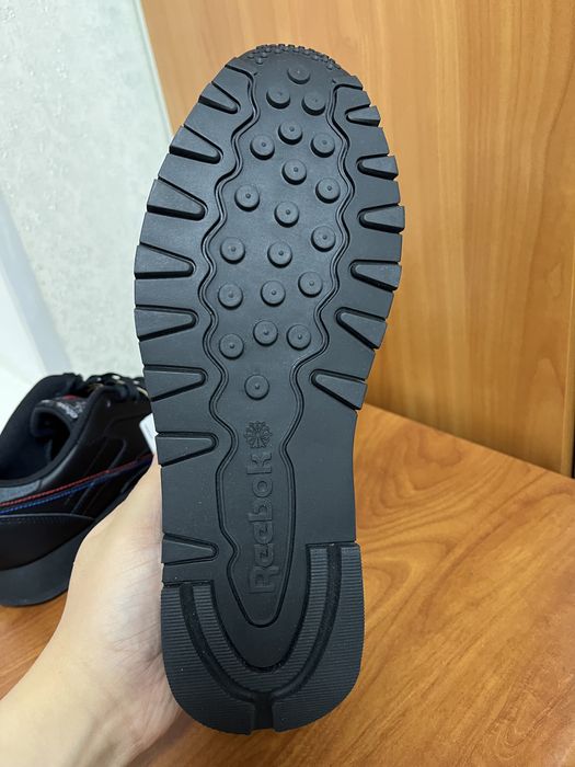 Кожаные кроссовки Reebok classic leather