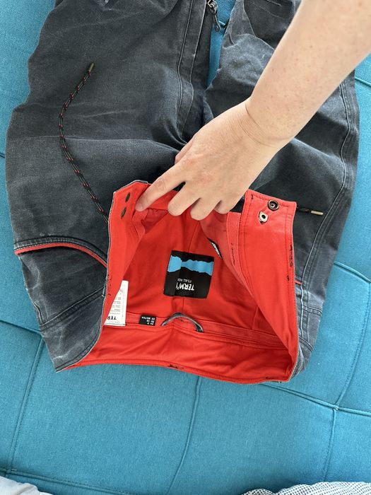 Горнолыжный костюм оригинал