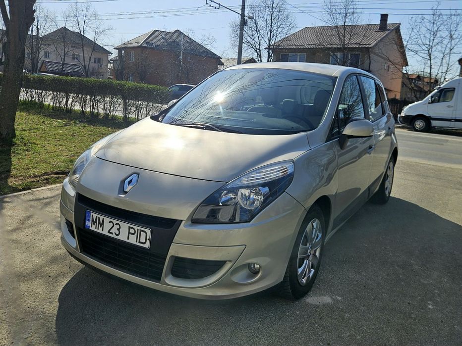 Renault Scenic 3, an 2009, 1.9 dci.
