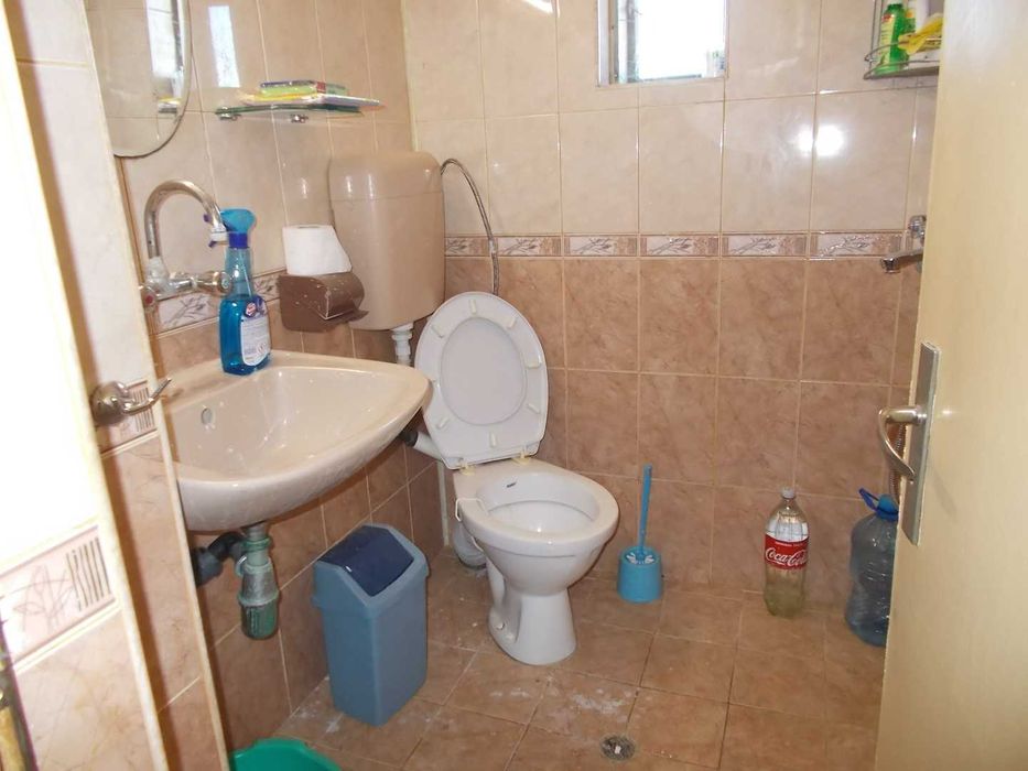 Продава се Къща в с. Дуранкулак, Област Добрич - 180 кв.м за 584 €/кв.м - Снимка #15