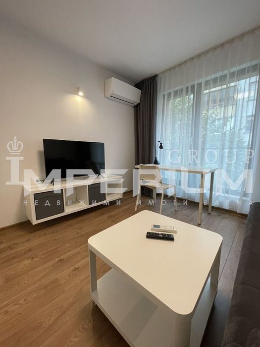 Дава се под наем Тристаен апартамент в Варна, Център - 70 кв.м за 765 € - Снимка #3