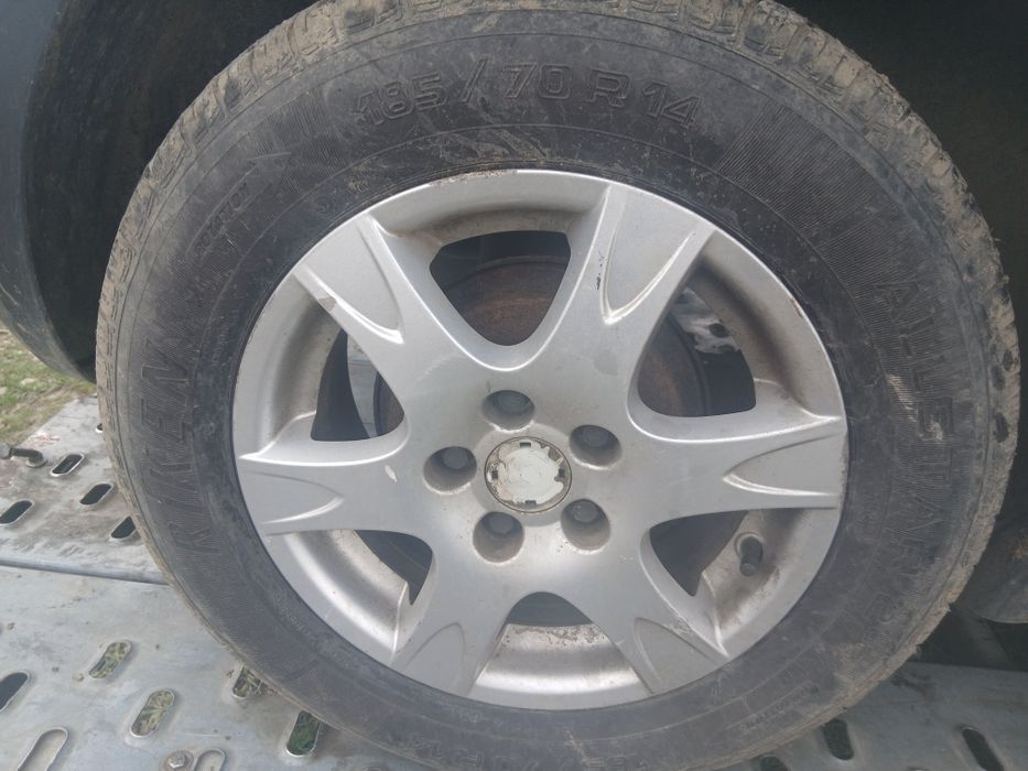 Jante aliaj cu anvelope 185/70 R14 88T ET 43 Skoda Fabia 1(Hatchback)2001