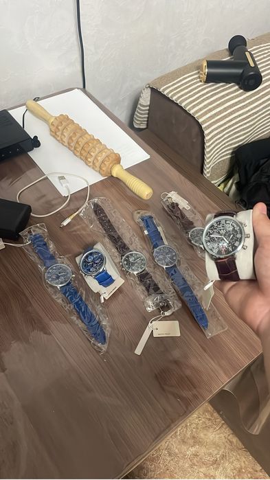 Сағат сатылады кйілмеген