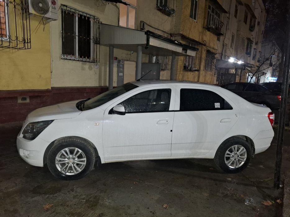 2022-yil Cobalt automat karobka