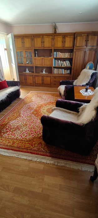 Vând apartament cu 2 camere, decomandat – Urziceni, Ialomița (zona Policlinicii)