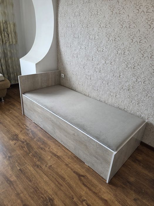 Кровать продаётся