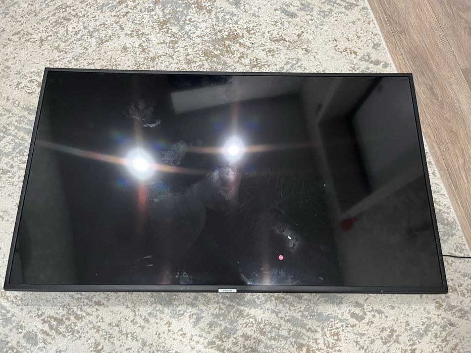 телевизор Samsung UE49NU7100U (диагональ 49” )