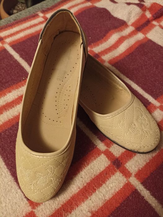 Продам жен. Обувь