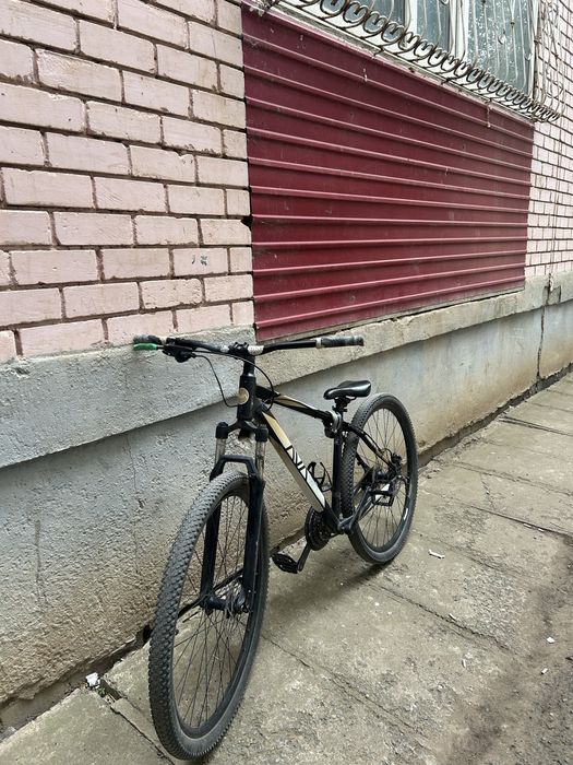 Продам велик 90000