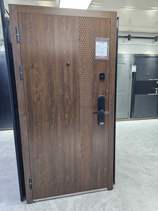 Продам дверь электронный замок