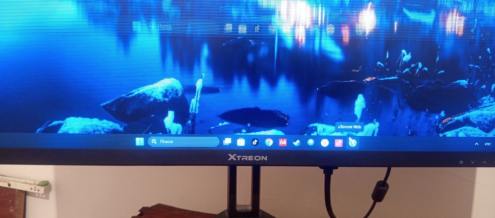 Монитор Xtreon продам