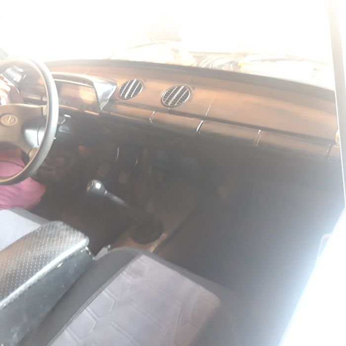 Ваз2102 сотилади