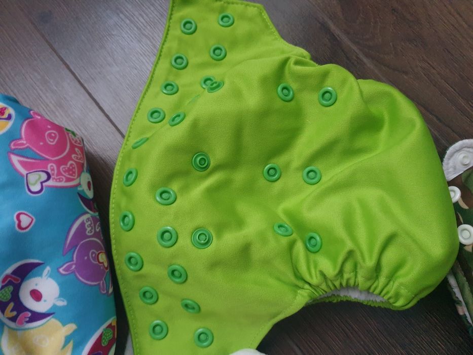 Scutece textile cu insertii