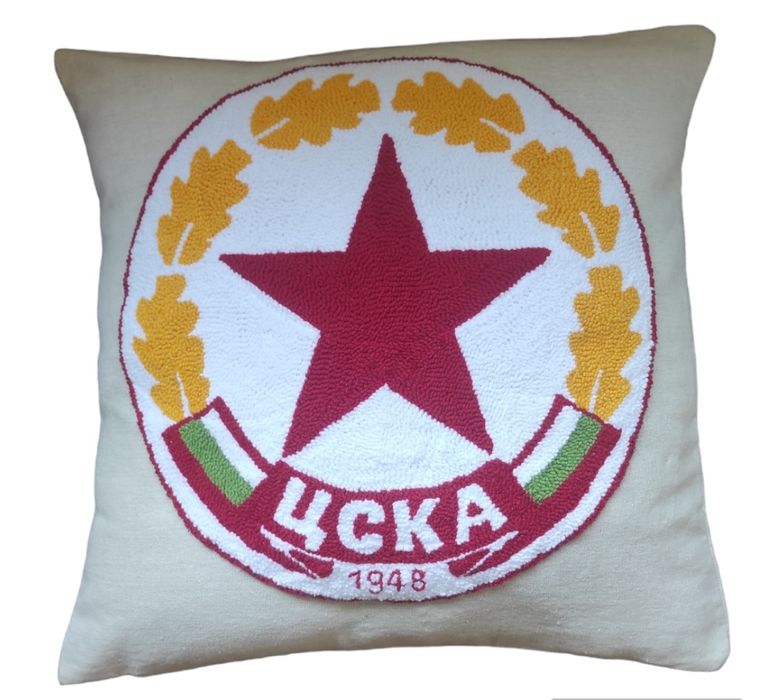 Ръчно бродирани възглавнички
