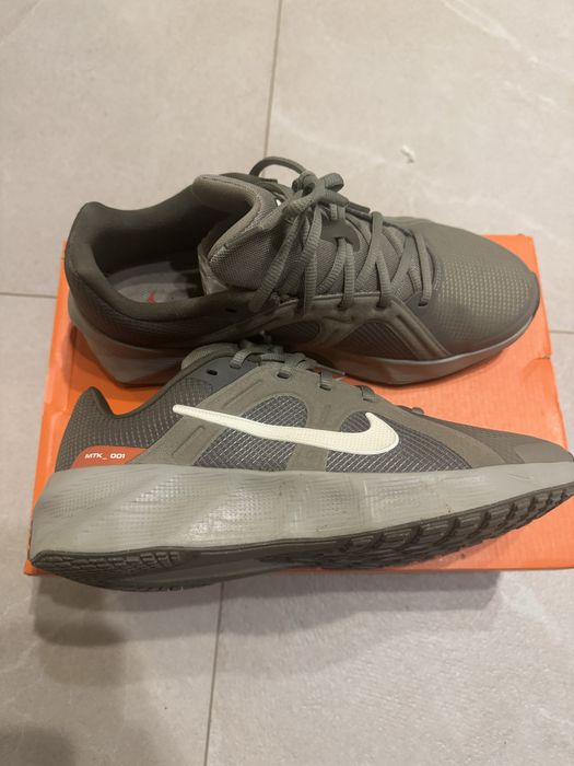 Nike Metro Tech 43 номер