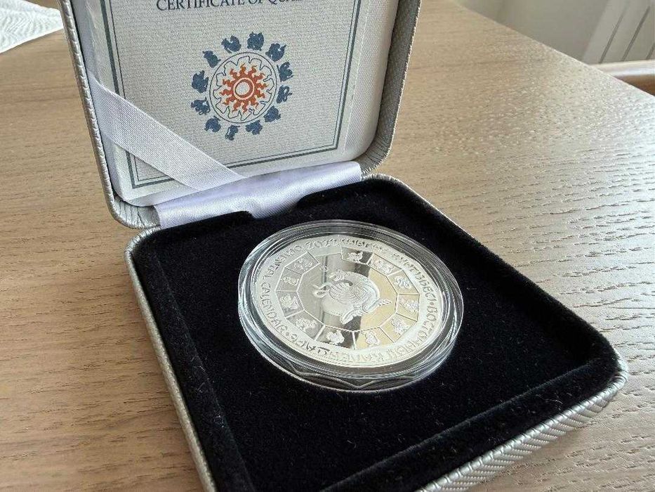 Серебряная монета Год Тигра