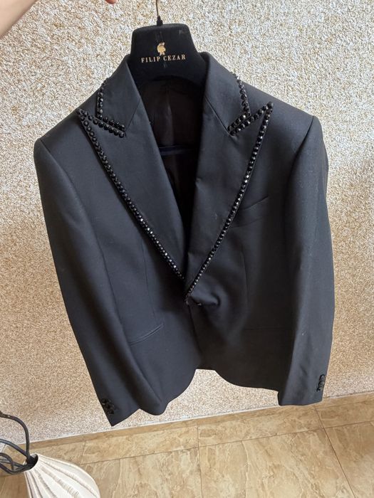 5 costume filip cezar marimi diferite