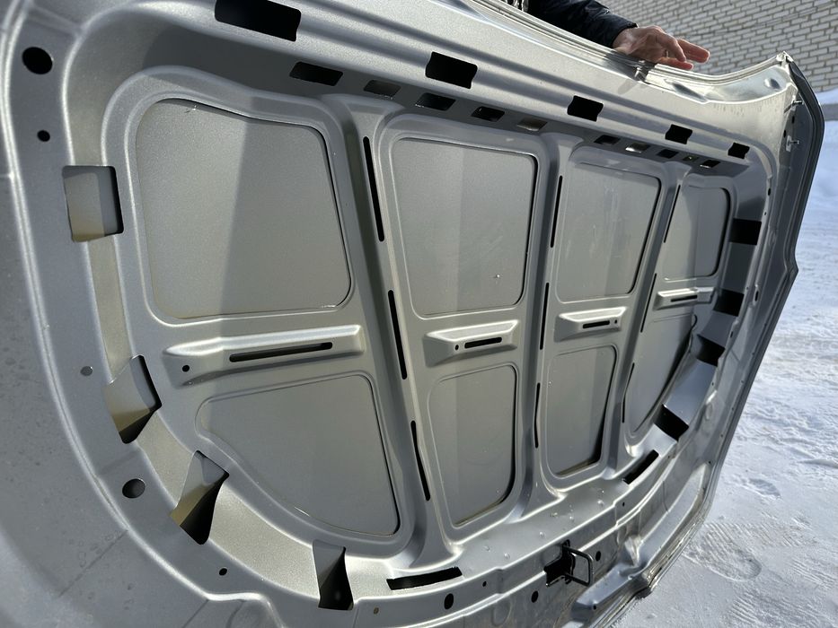 Продам капот на шеврале оникс