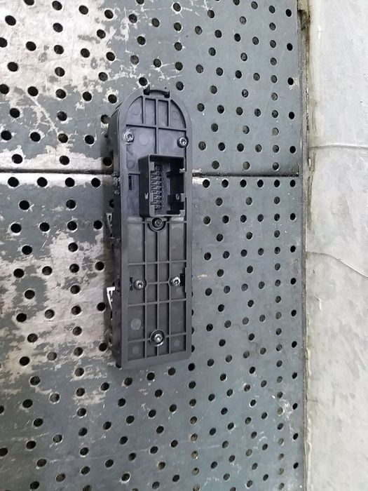 Bloc butoane geamuri oglinzi stanga fata alfa romeo 159 939