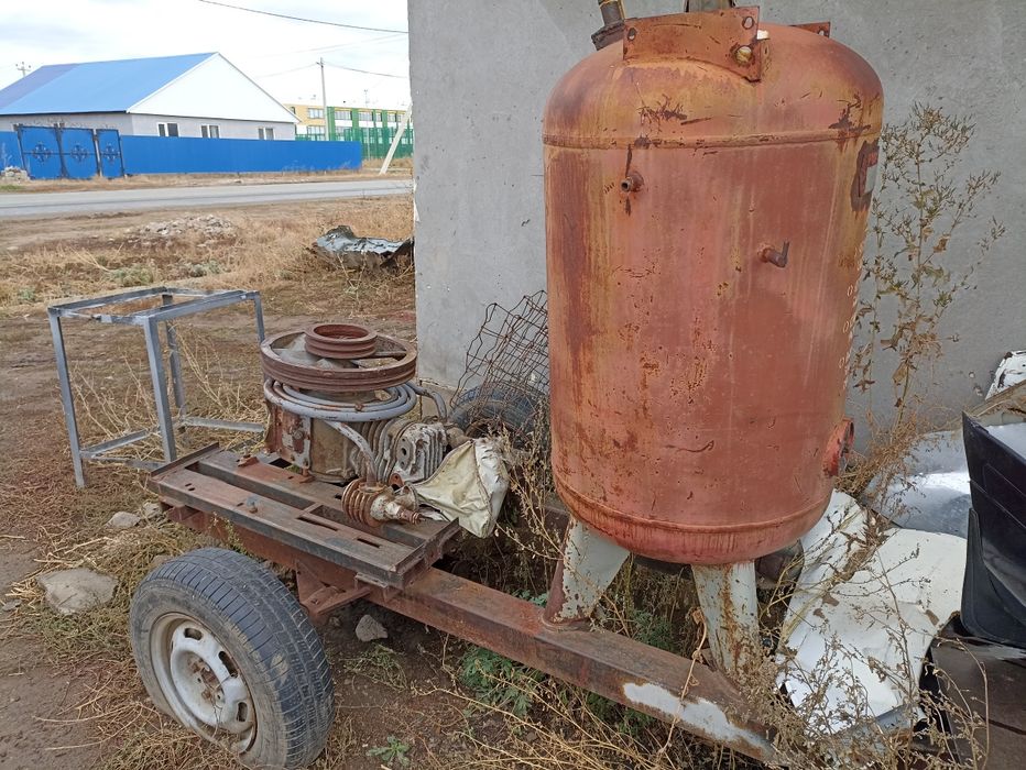 Продам компрессор промышленный