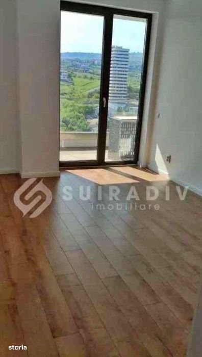 Birou sau Locuință? Tu decizi! 167 mp panoramici, 4 camere, 2 parcări — fotografia 3